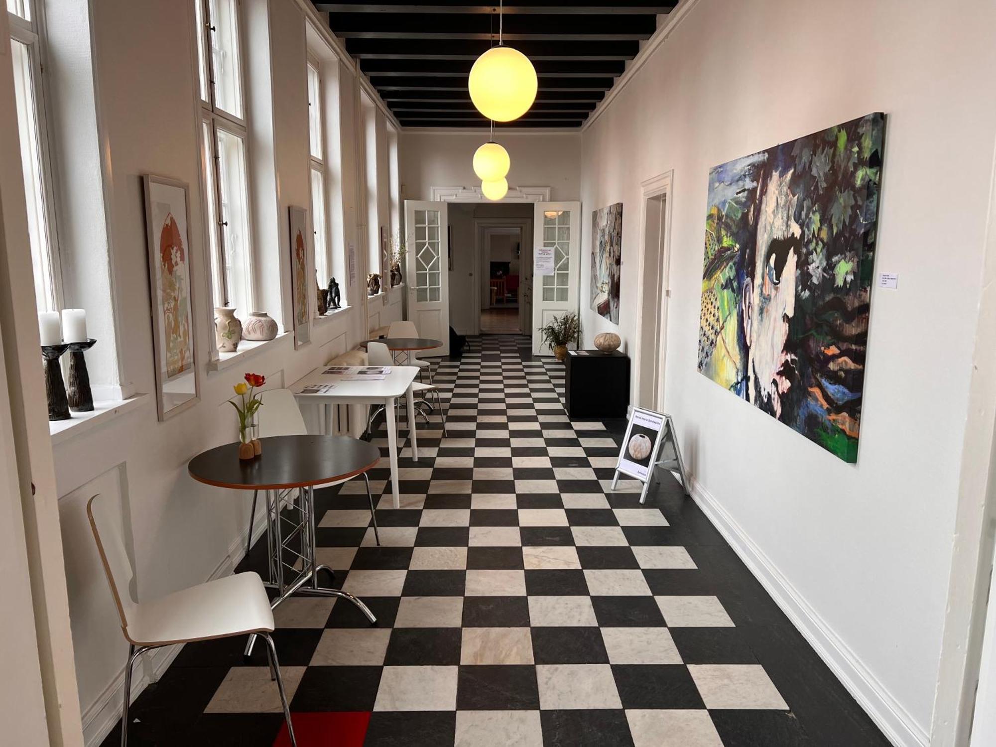 Emmaus Hostel هاسلف المظهر الخارجي الصورة